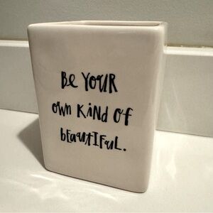 Rae Dunn Ceramic Holder